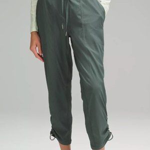 Lululemon Dance Studio Mid-Rise Cropped Pant Dark Forest (Size 6)